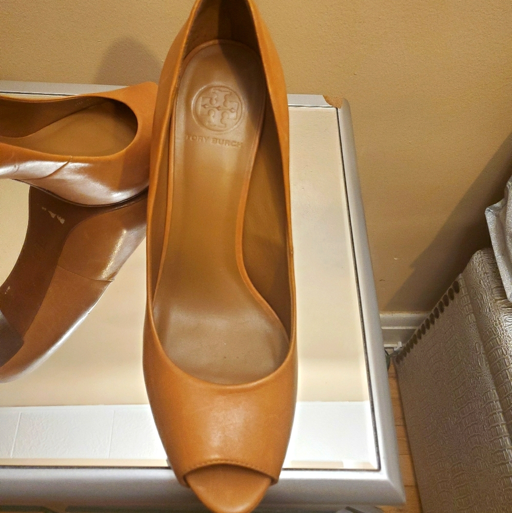 Tory Burch peep toe pumps